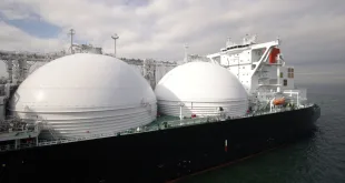 مصر تستورد الغاز الطبيعي المسال عبر الأردن تحول في استراتيجية الطاقة