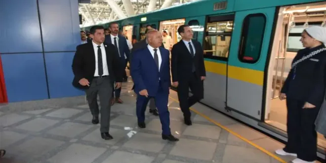 القطار الكهربائي الخفيف